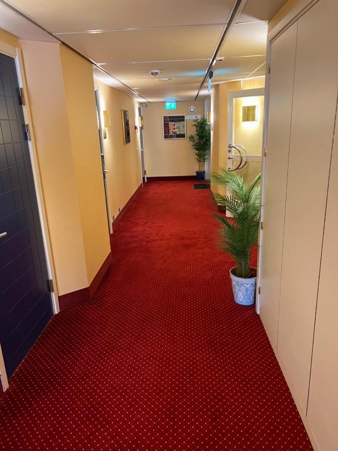 Noah Longstay Västerås Extérieur photo