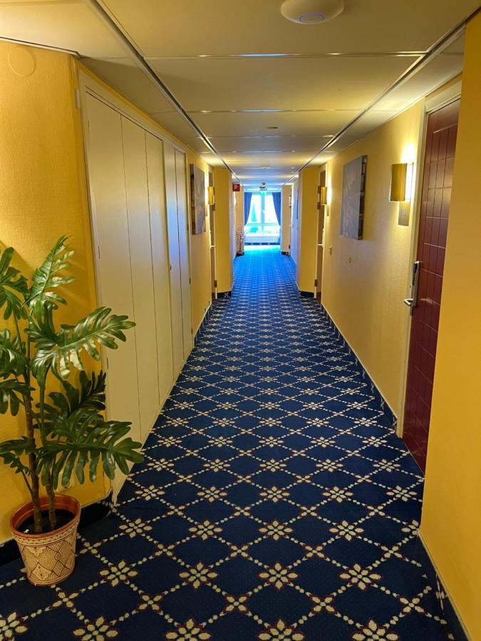 Noah Longstay Västerås Extérieur photo